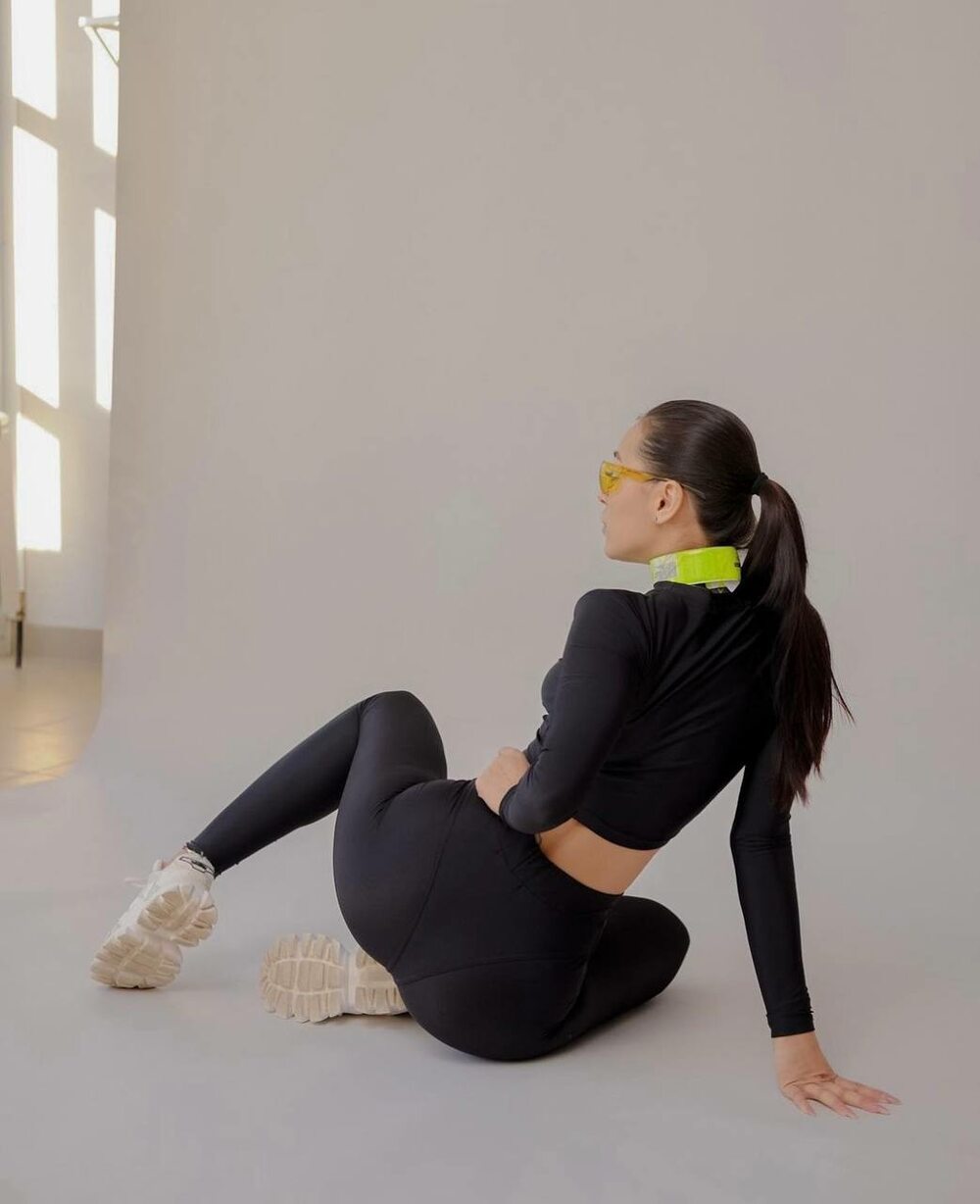 Легінси з ефектом, що стягує, колір чорний