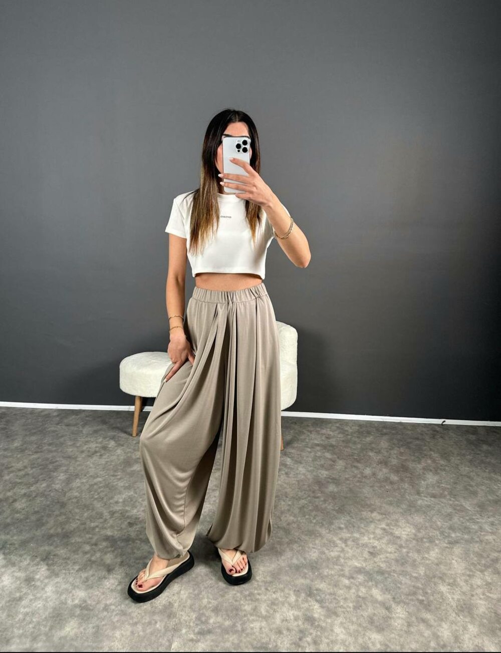 Штани вільного крою, колір бежевий