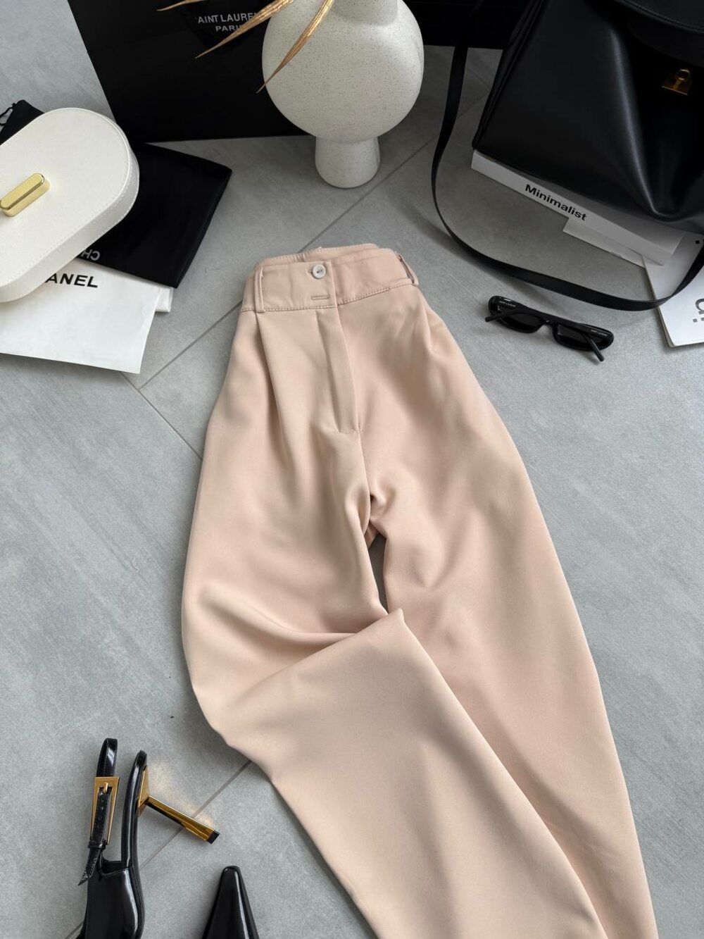 Штани на високій посадці, колір бежевий