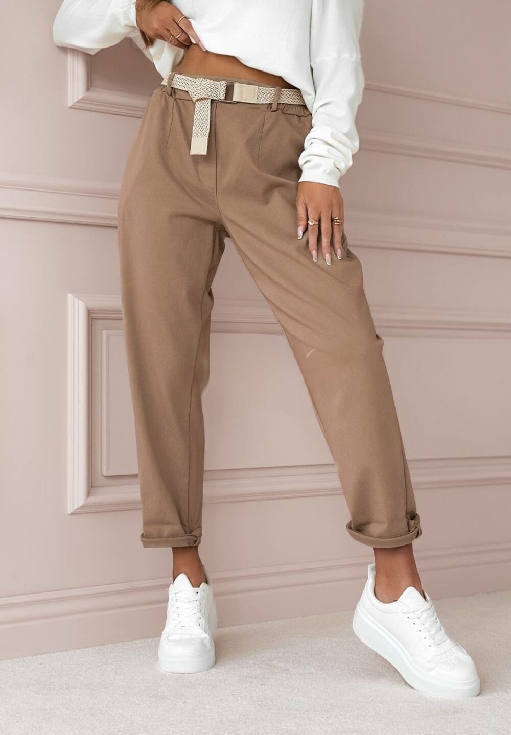 Штани з кишенями та гумкою на спині, колір моко