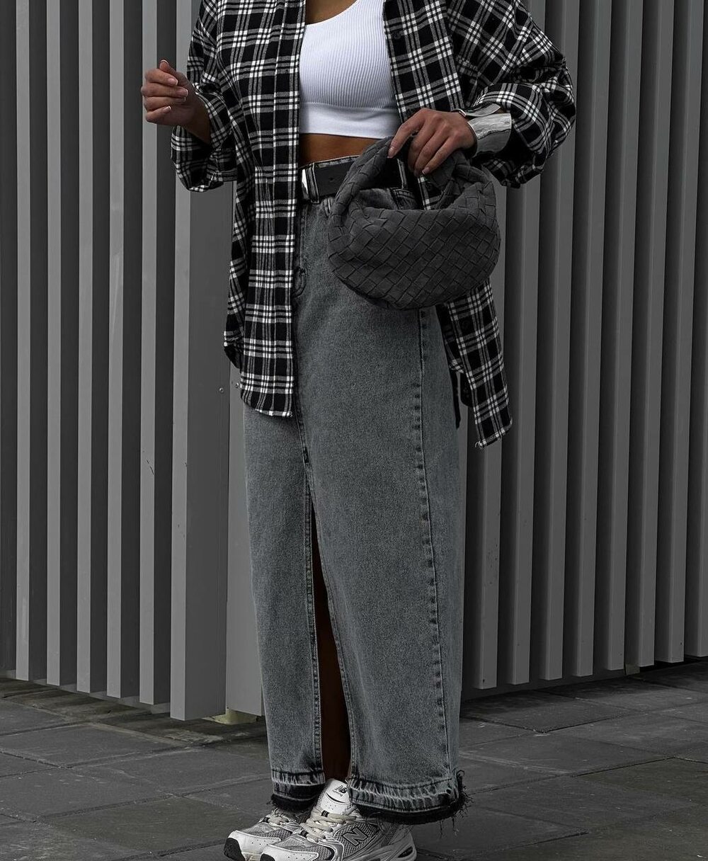 Сорочка оверсайз у клітинку, колір чорний