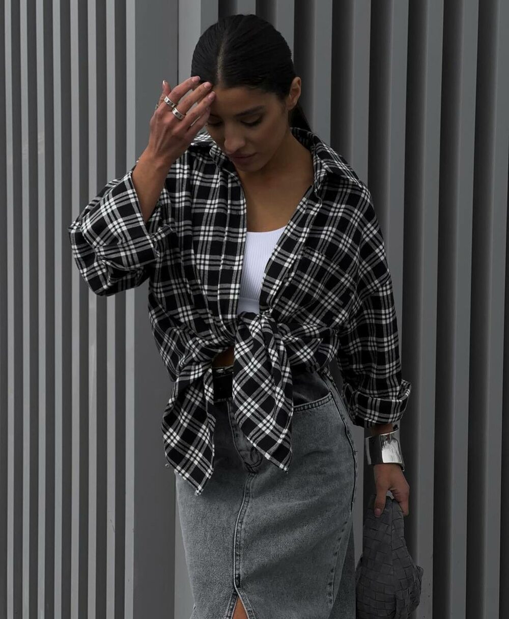 Сорочка оверсайз у клітинку, колір чорний