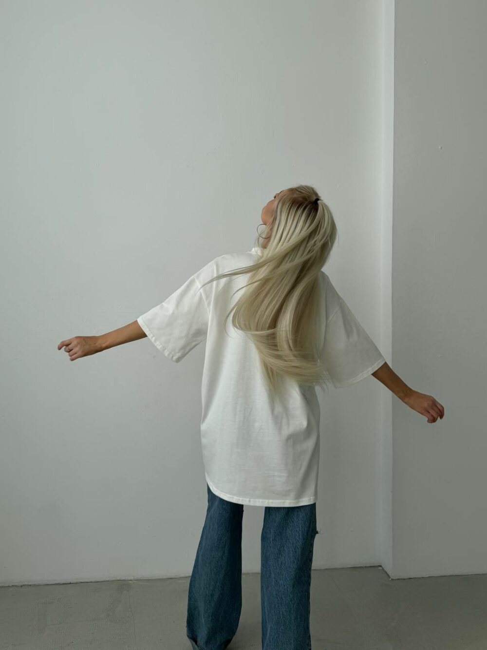 Футболка з принтом, колір білий