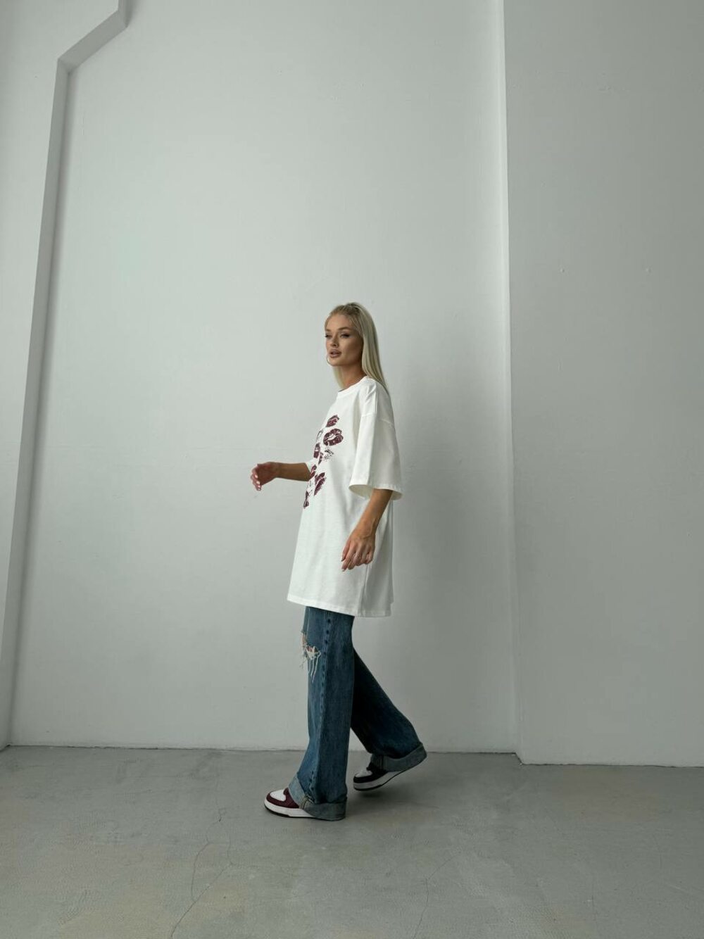 Футболка з принтом, колір білий