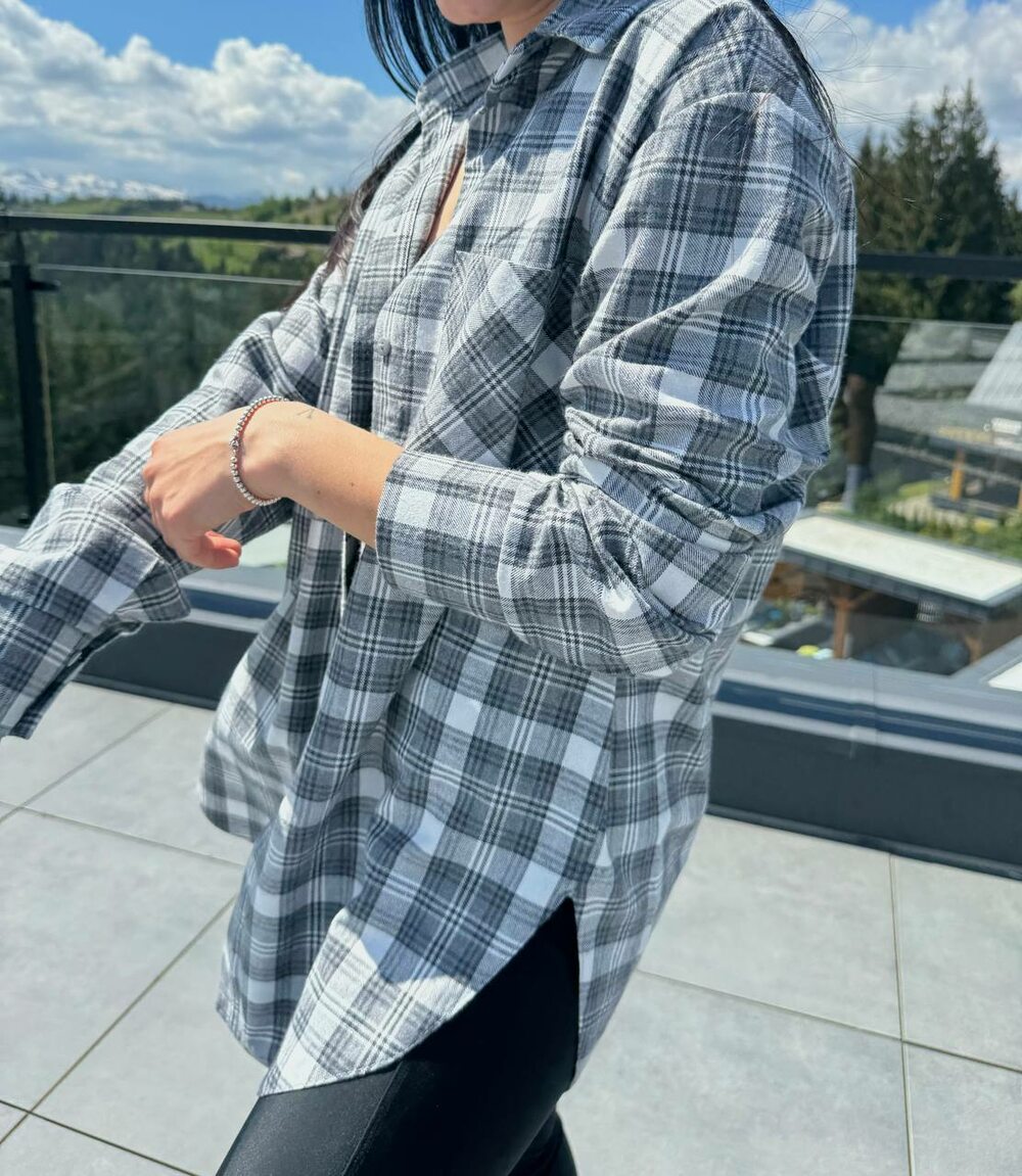 Сорочка в клітинку оверсайз, колір чорний