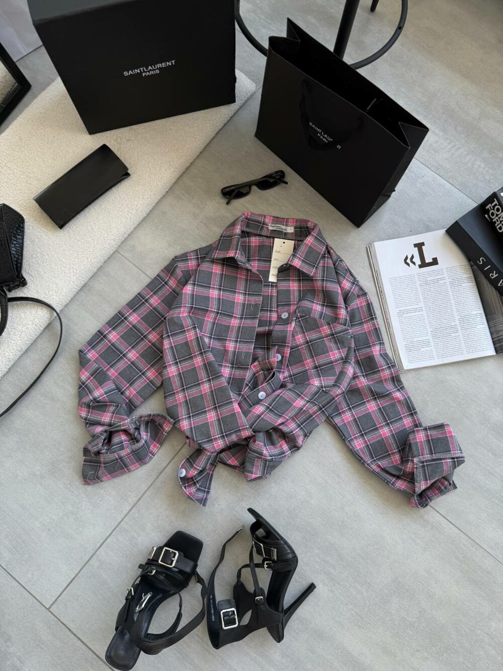 Сорочка в клітинку, сірий колір з рожевим