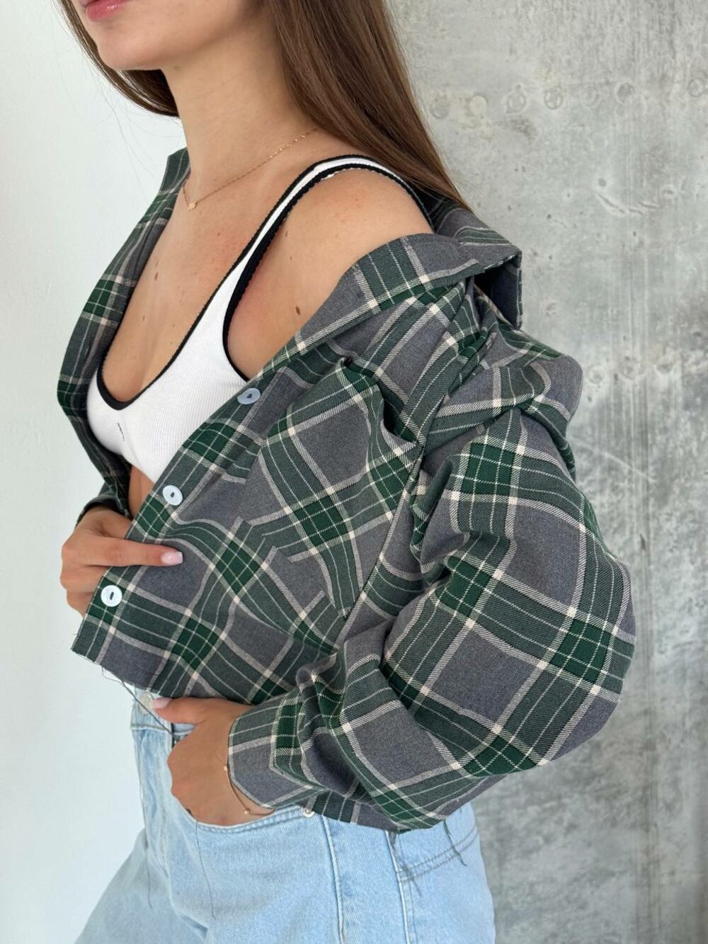 Укорочена сорочка у клітинку, колір зелений