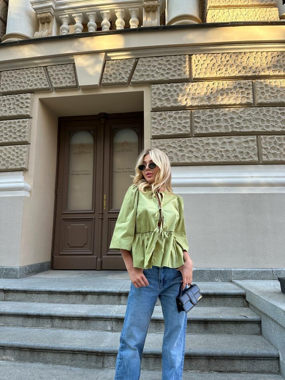 Сорочка оригінального крою, оливковий колір