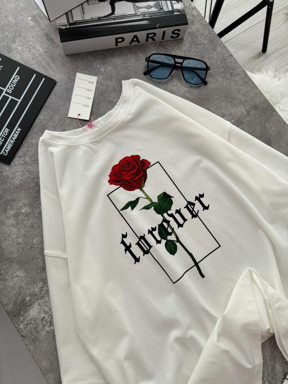 Футболка оверсайз з принтом, колір молочний