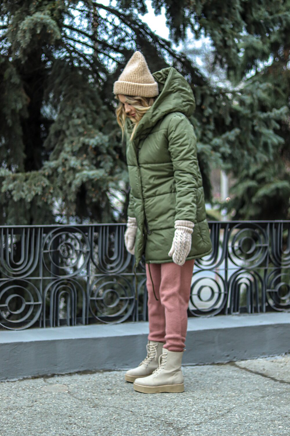 Куртка зимняя женская цвет хаки зефирка