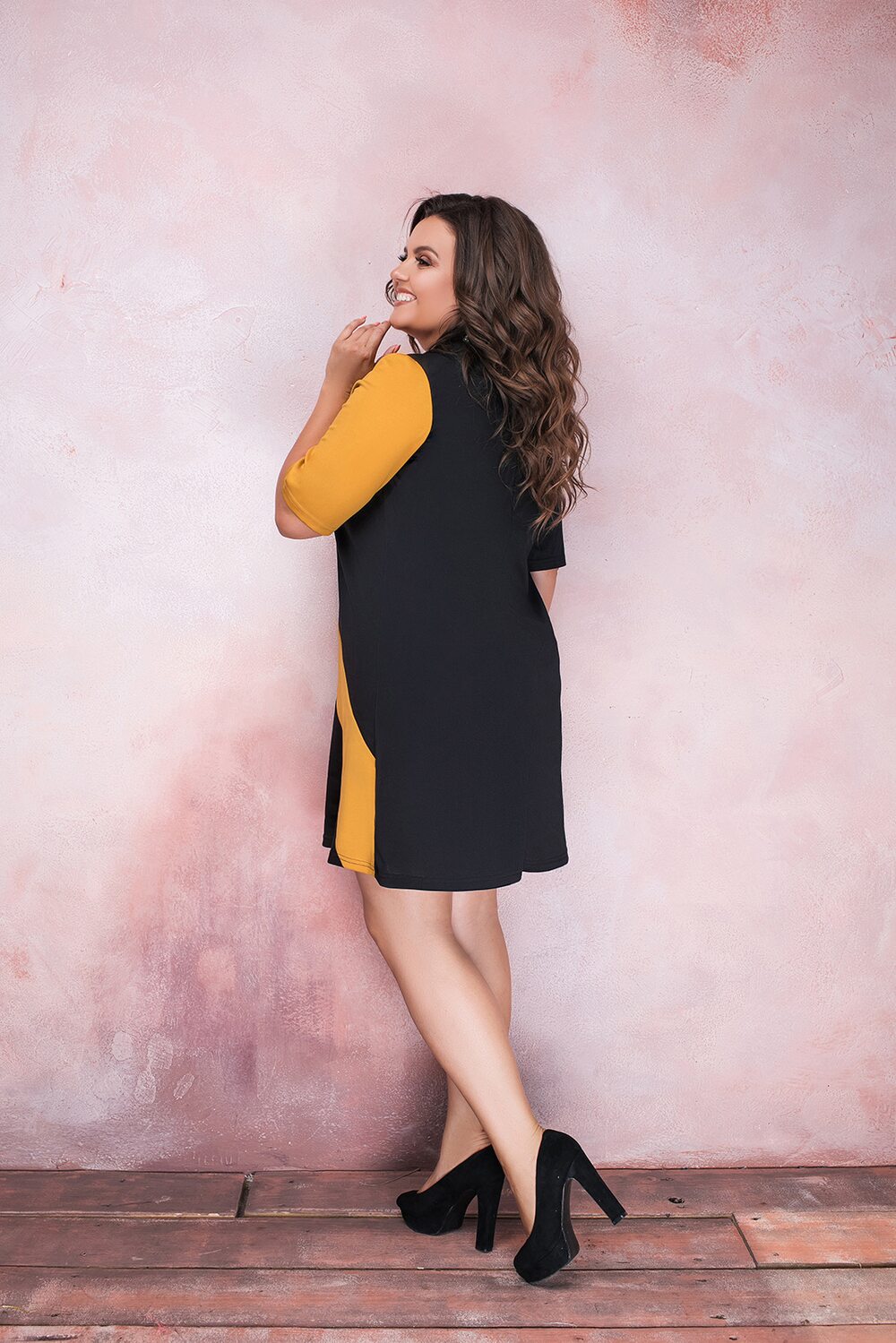 Сукня Dino колір чорний з гірчицею