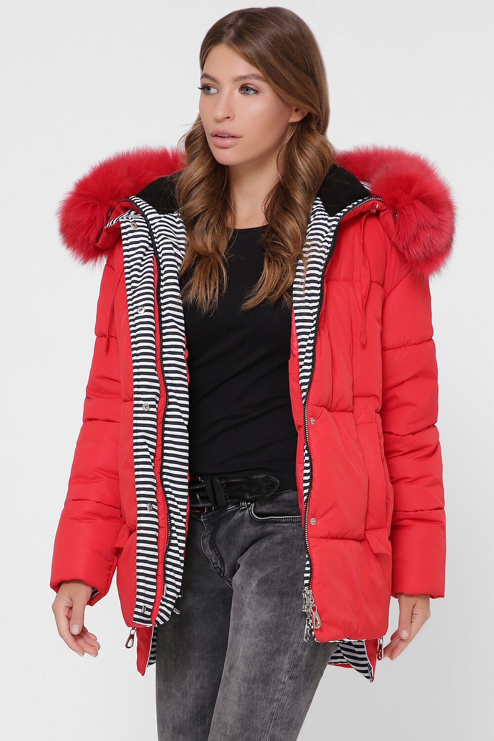 Зимова куртка колір червоний