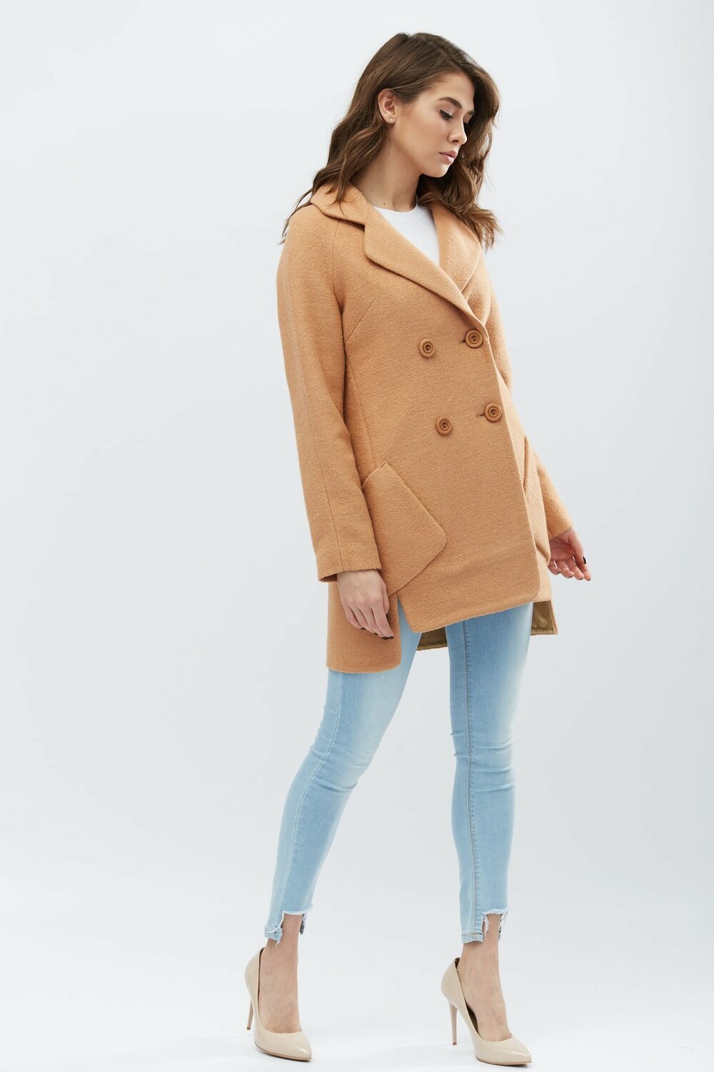 Пальто прямого коричневе з коміром