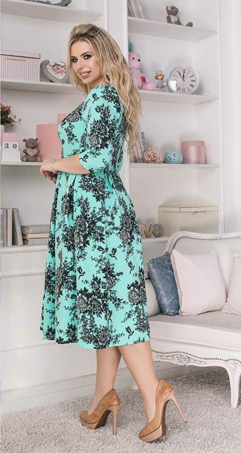 Ппатье цвет ментол с принтом цветы