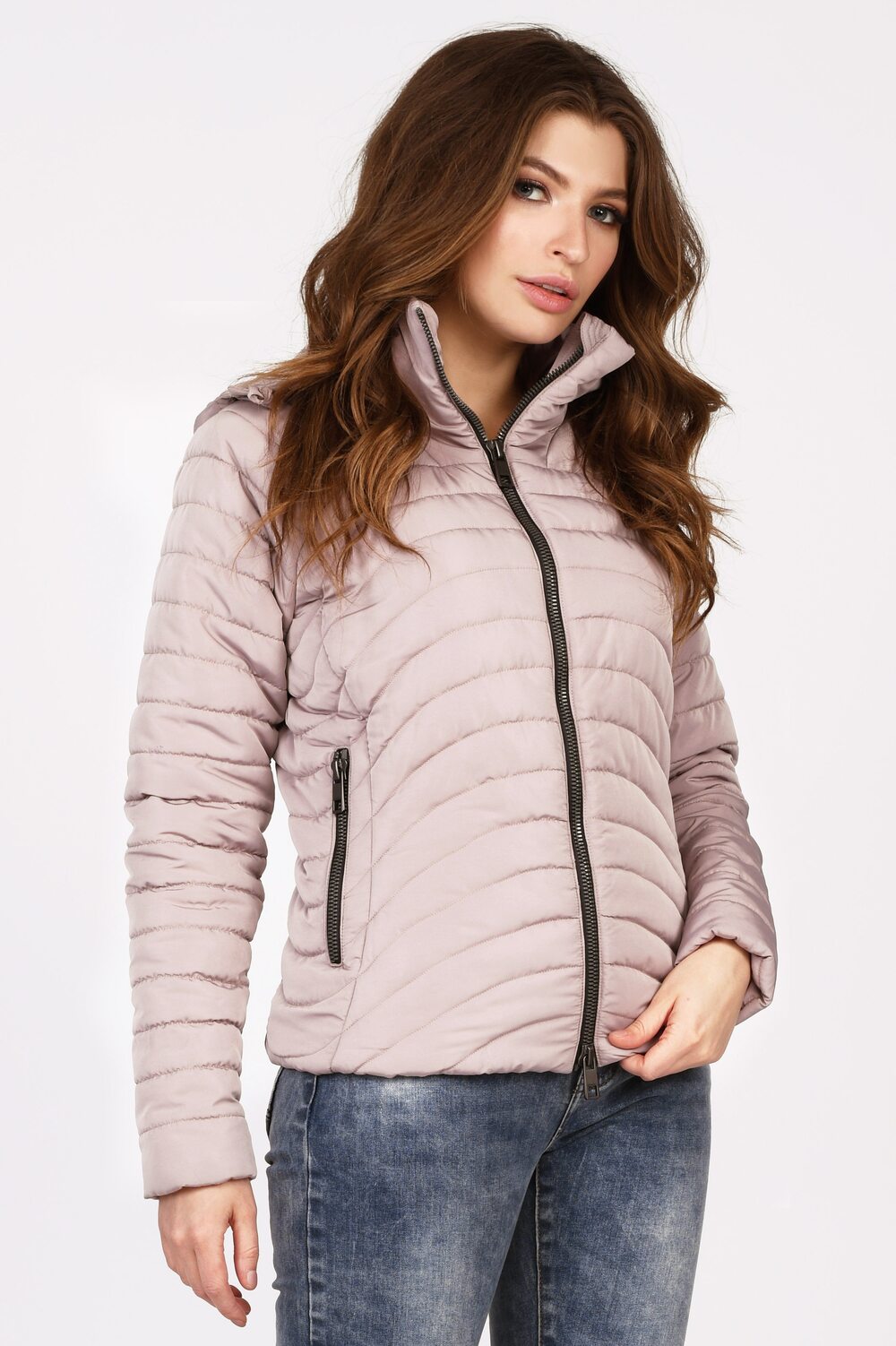 Куртка женская короткая на молнии