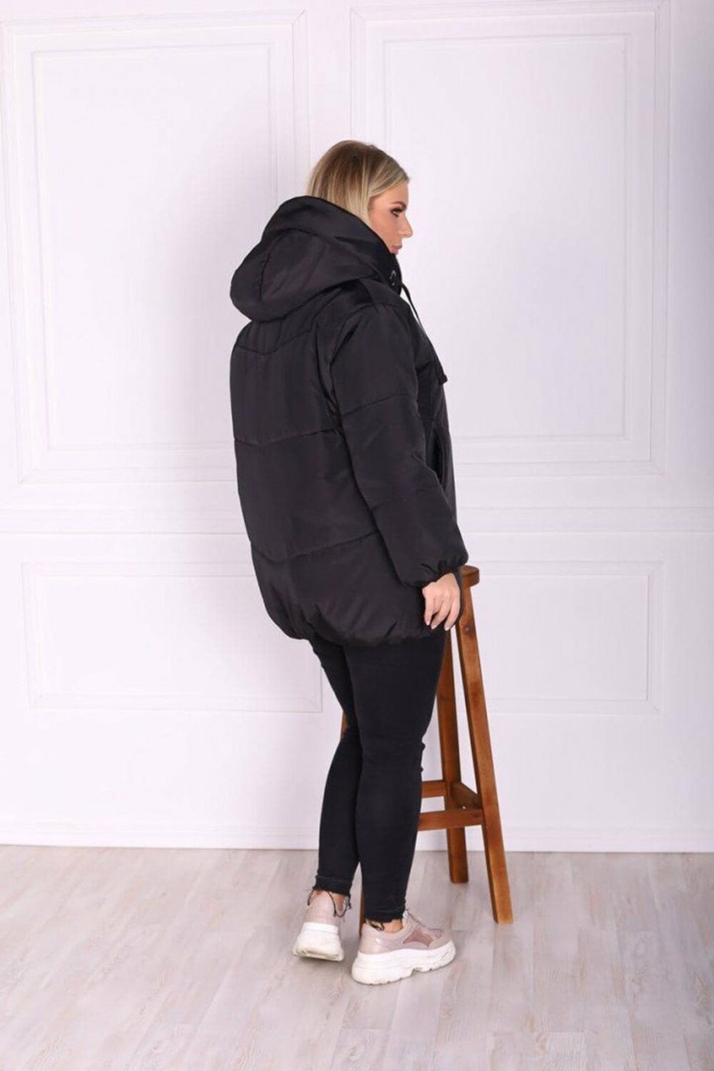 Куртка чорна оверсайз