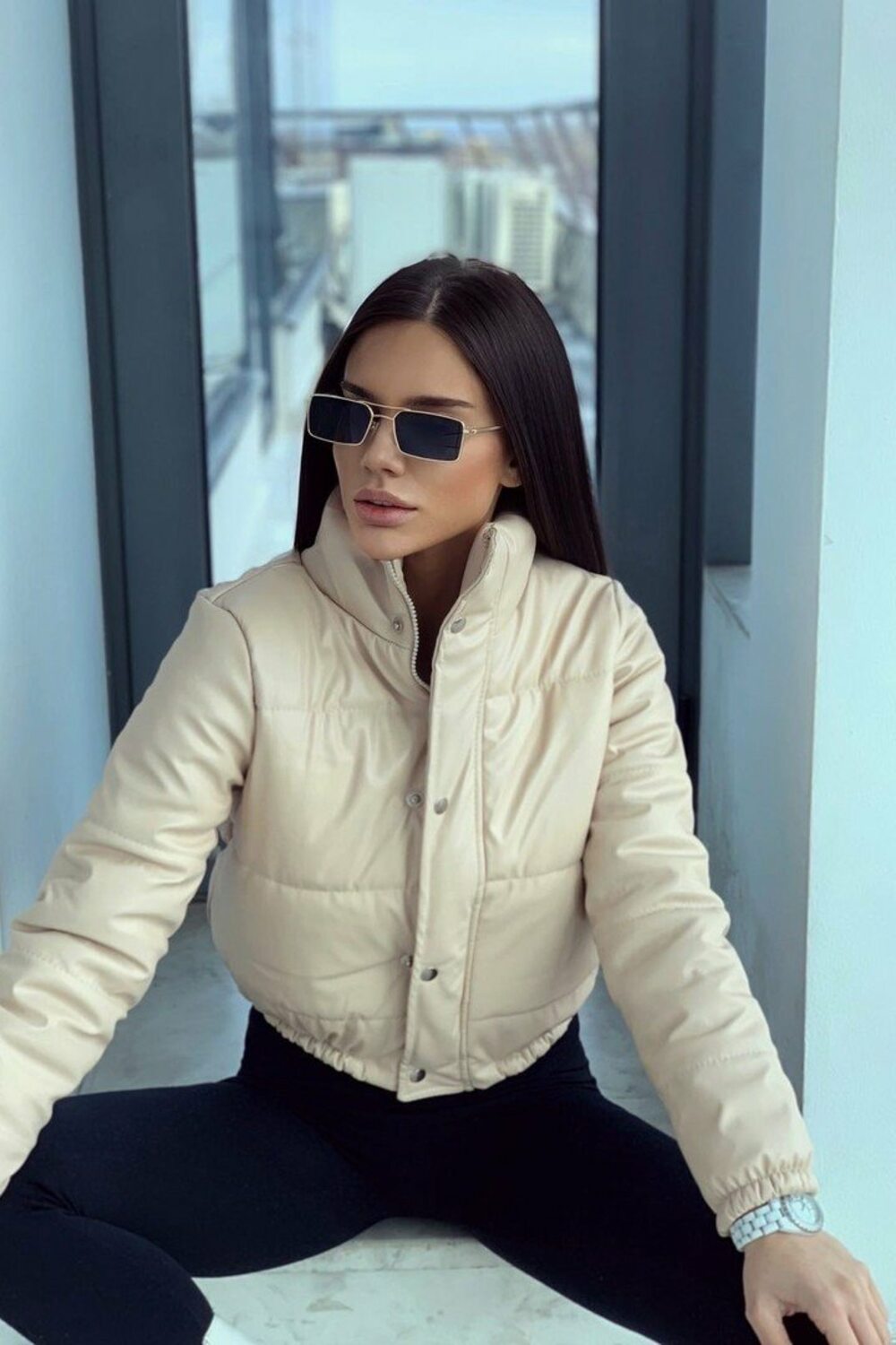 Утеплена шкіряна куртка