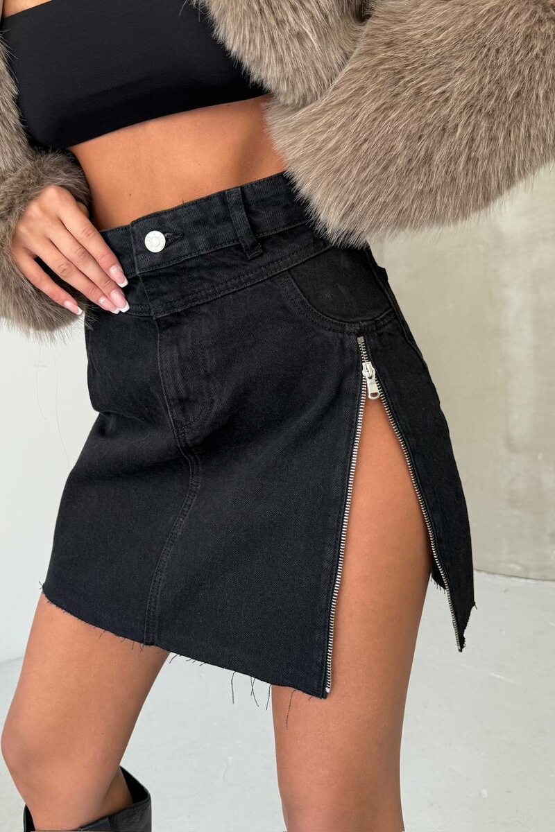 Юбка джинсовая молния сбоку цвет черный