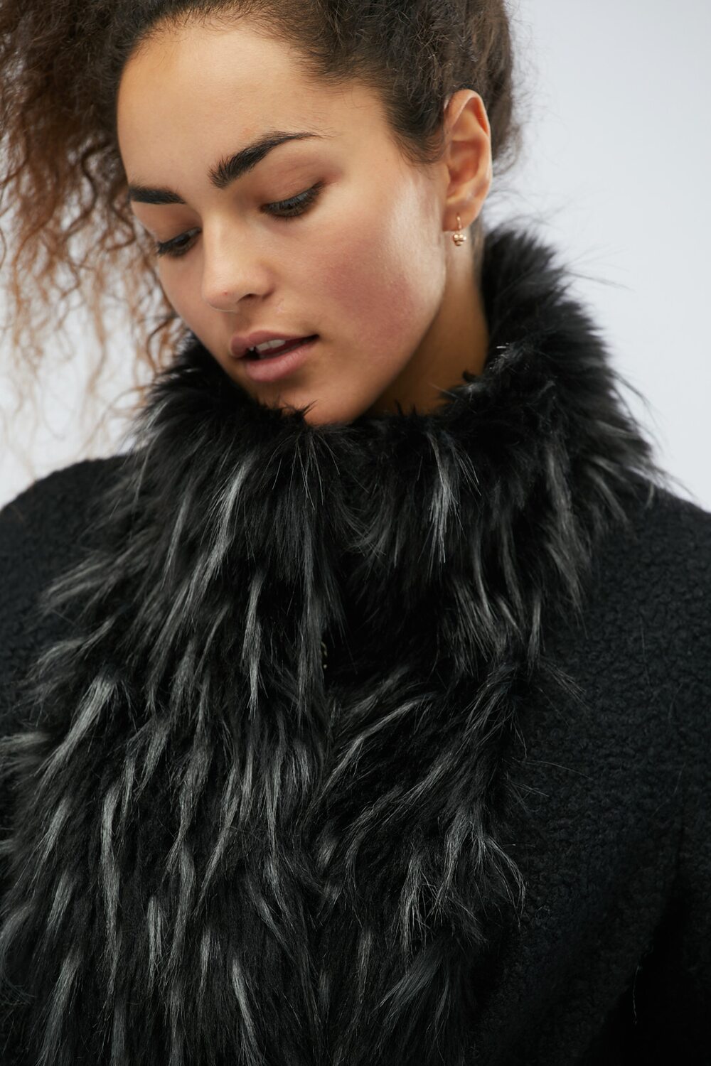 Зимове тепле пальто з штучним хутром