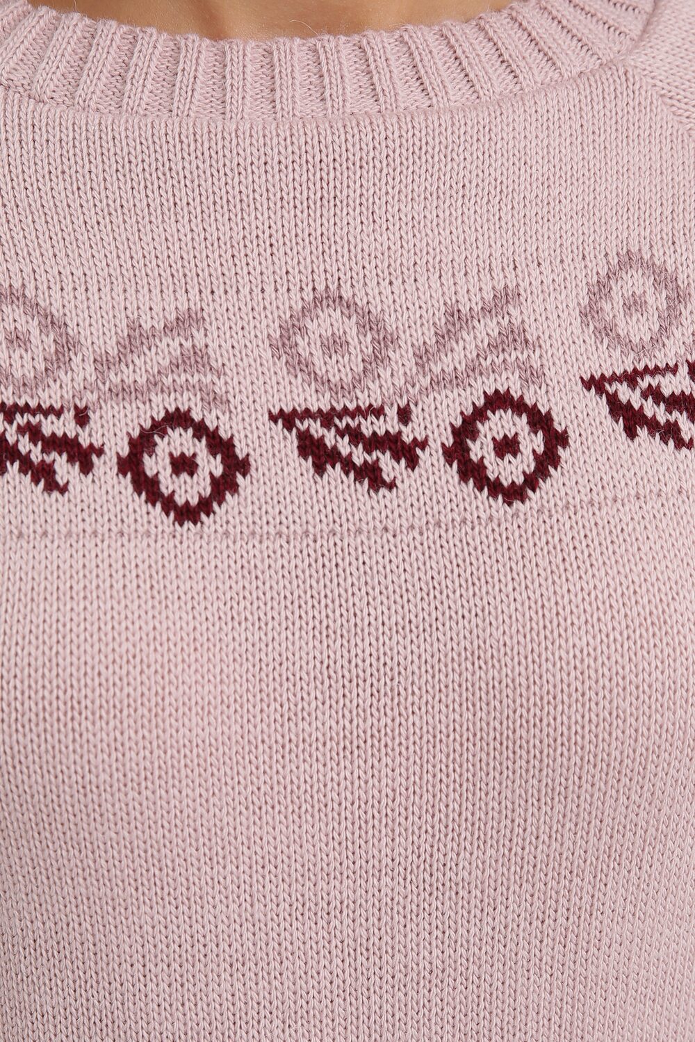 Светр з візерунком пудровий