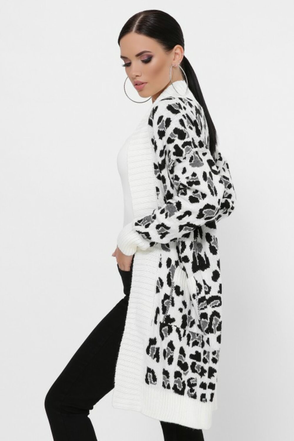 В'язаний кардиган з кишенями