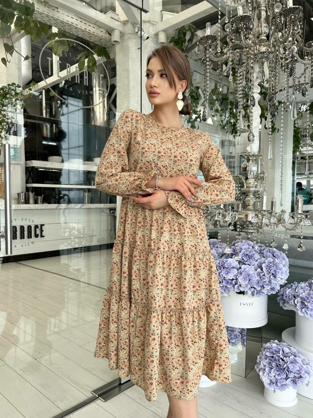 Сарафан бежевий з квіточками довгий у підлогу