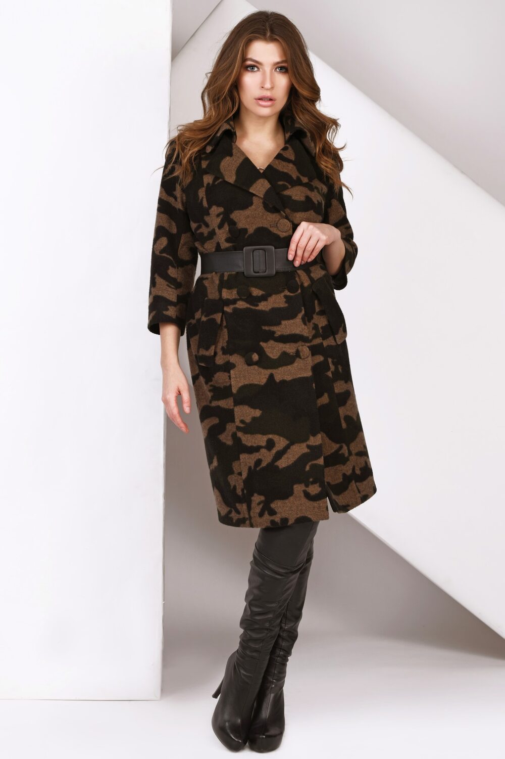 Пальто двобортне забарвлення мілітарит