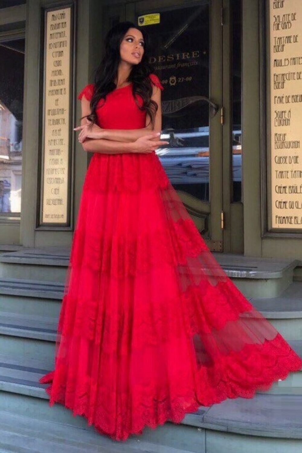 Вечернее платье из кружева