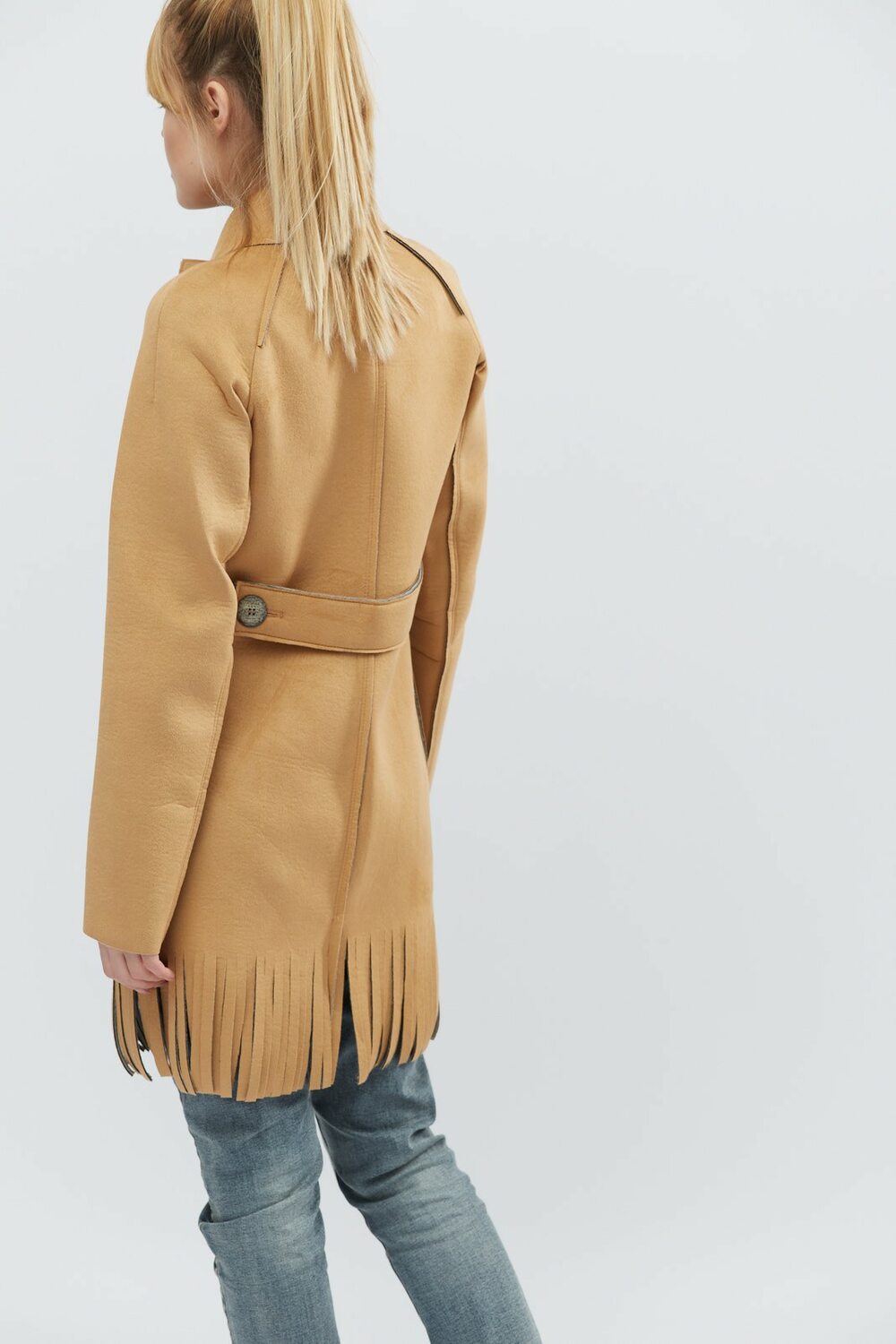 Кардиган женский двубртный из неопрена