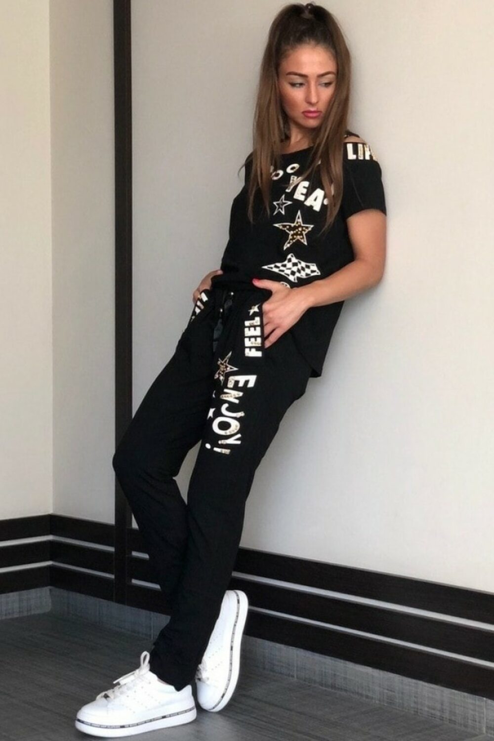 Модний трикотажний костюм