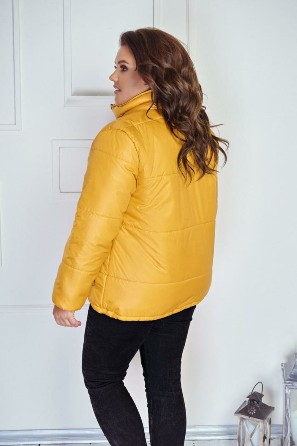 Куртка короткая без капюшона женская