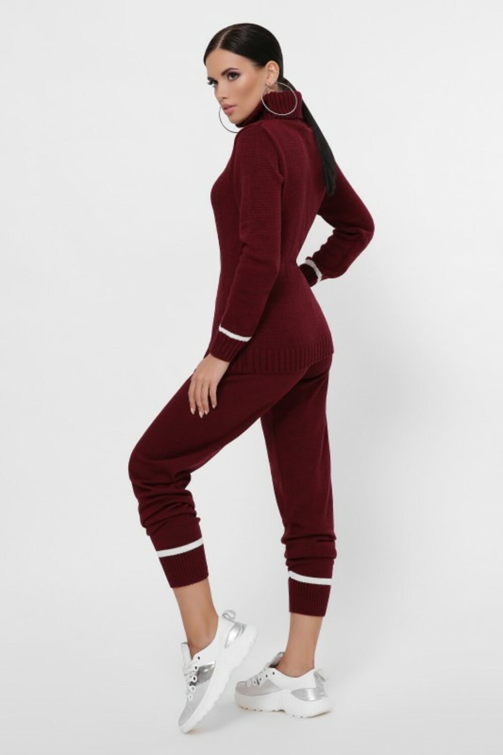 Костюм в'язаний бордовий колір