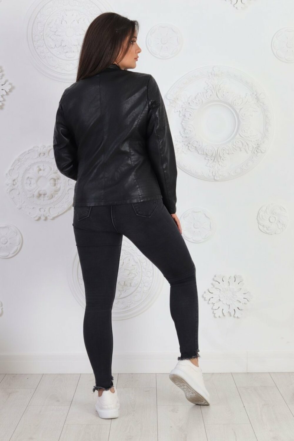 Жіноча косуха