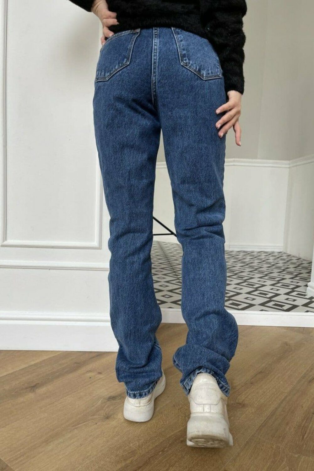 Прямі джинси