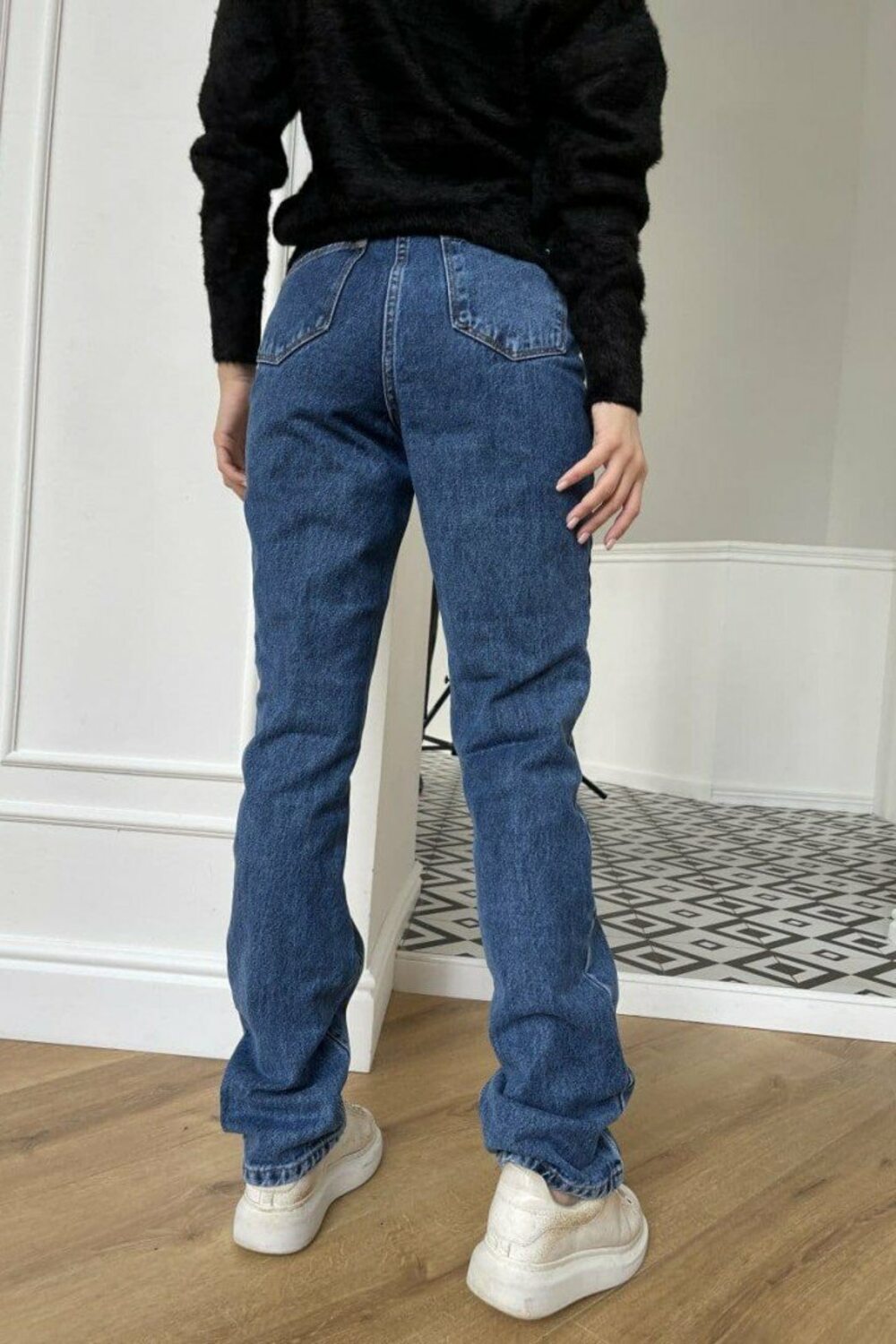 Прямі джинси