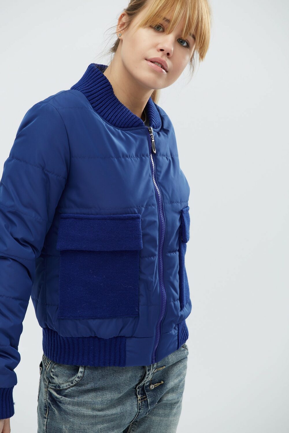 Куртка демисезонная синего цвета