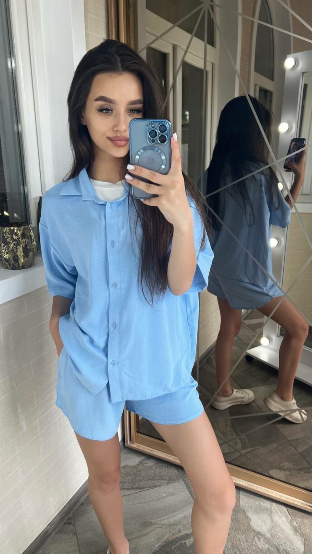 Блакитний костюм трійка з шортиками