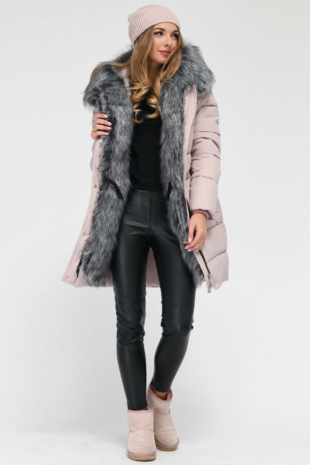 Куртка-парку з хутром та капюшоном