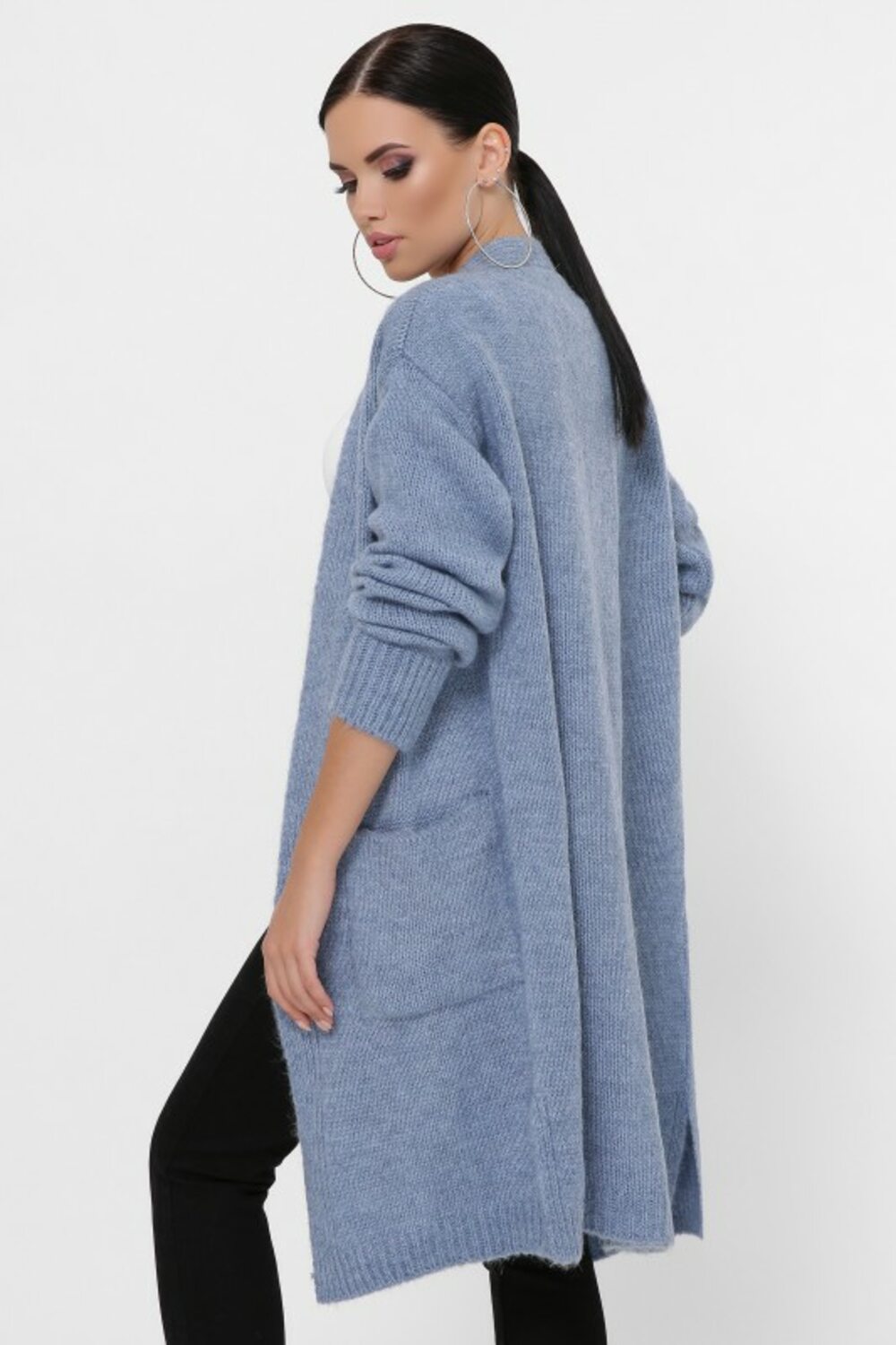 В'язаний кардиган синього кольору