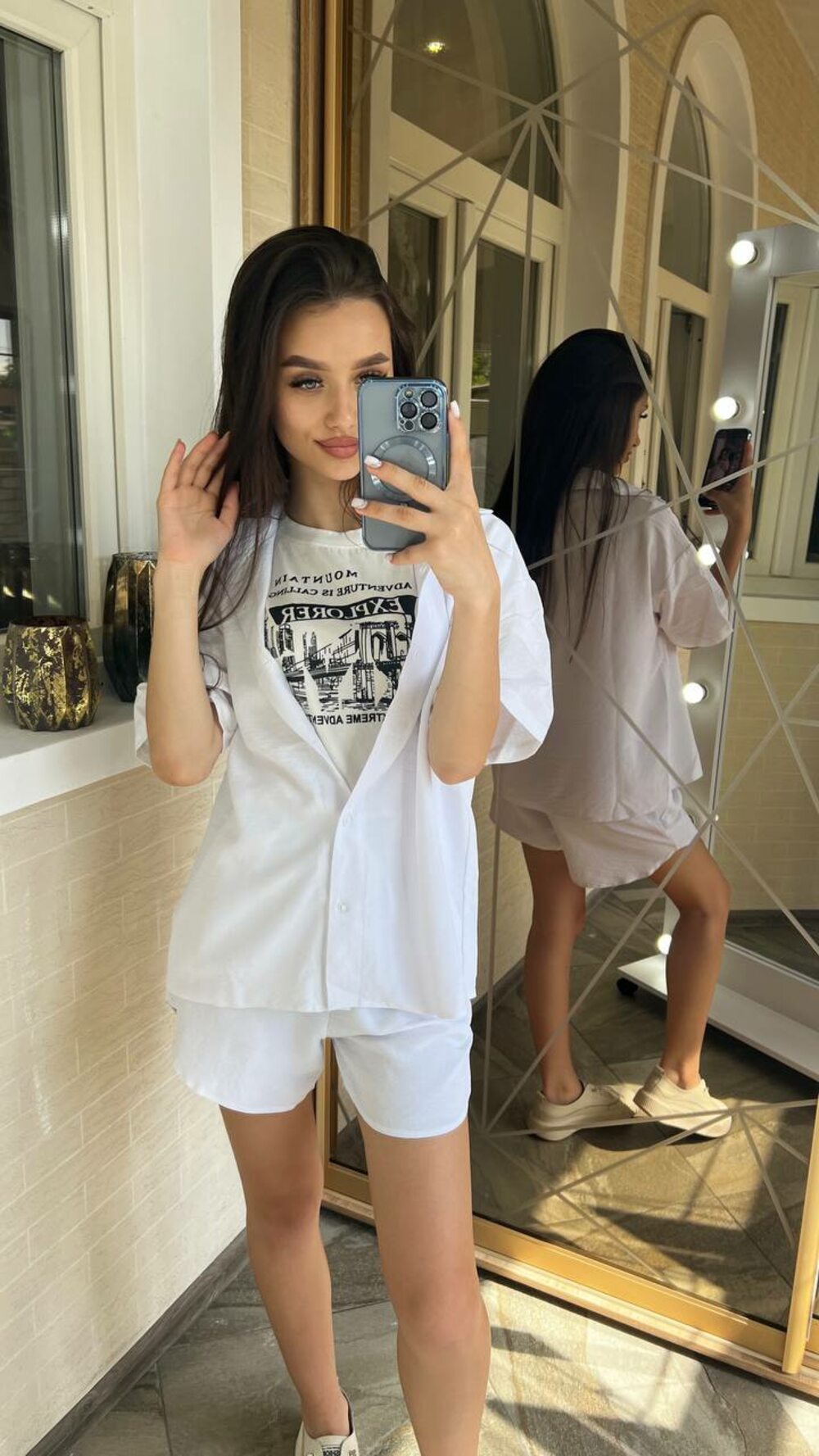 Білий костюм трійка з шортиками