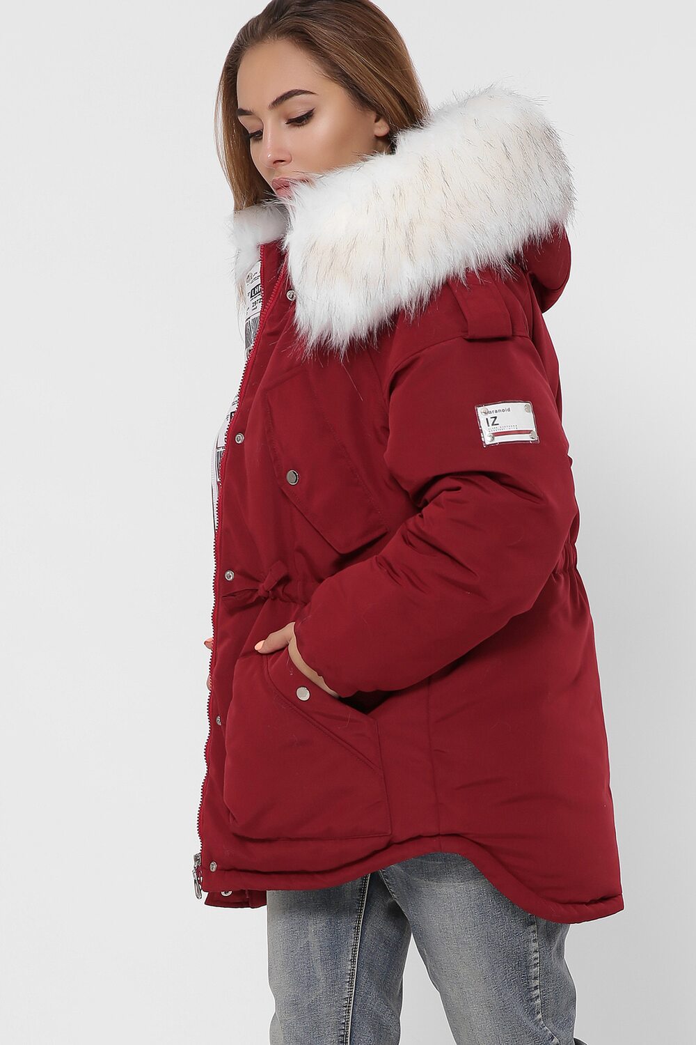 Зимняя куртка с карманами