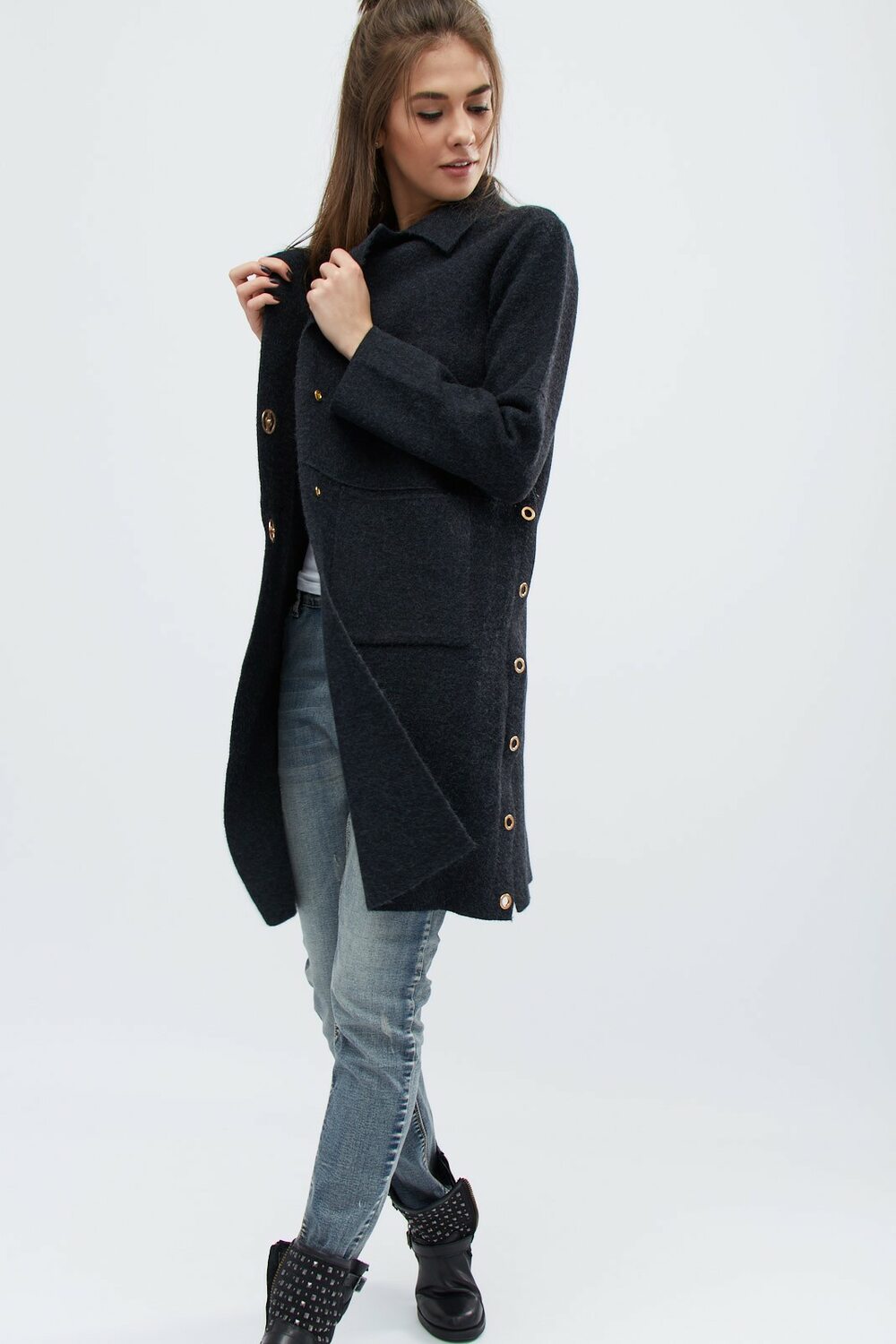 Пальто демісезонне на кнопках
