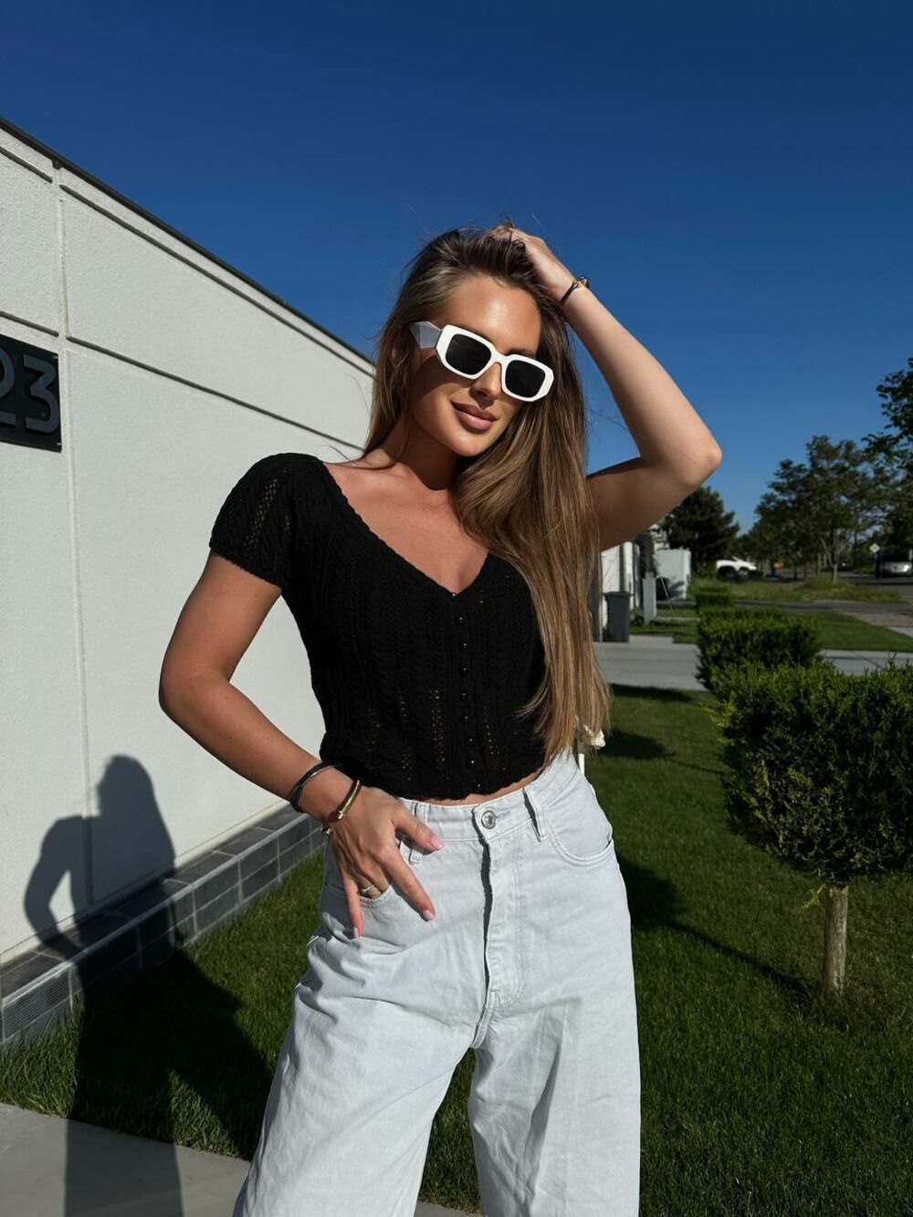 Кардиган короткий на пуговицах цвет черный