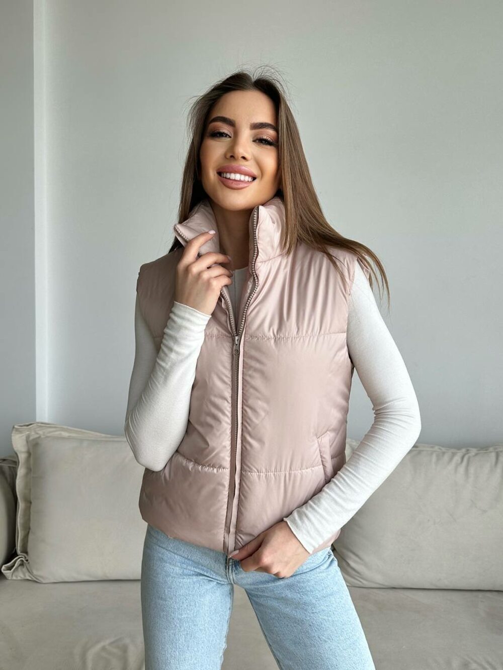 Жилетка утеплена плащівка колір бежевий