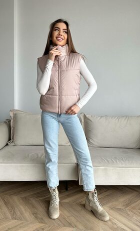 Жилетка утеплена плащівка колір бежевий