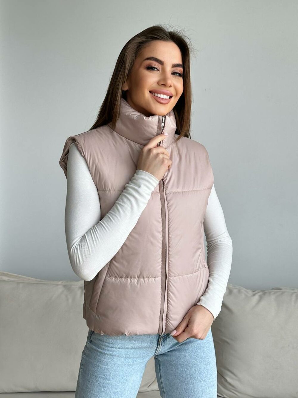 Жилетка утеплена плащівка колір бежевий