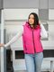 Весенняя жилетка с капюшоном, цвет малиновый