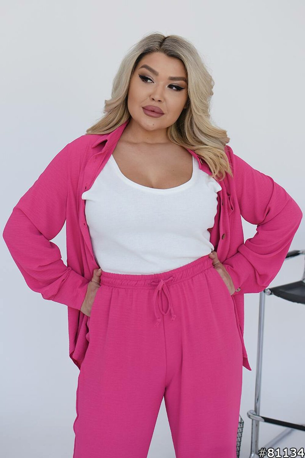 Костюм трійка з сорочки, майки та штанів, колір малиновий