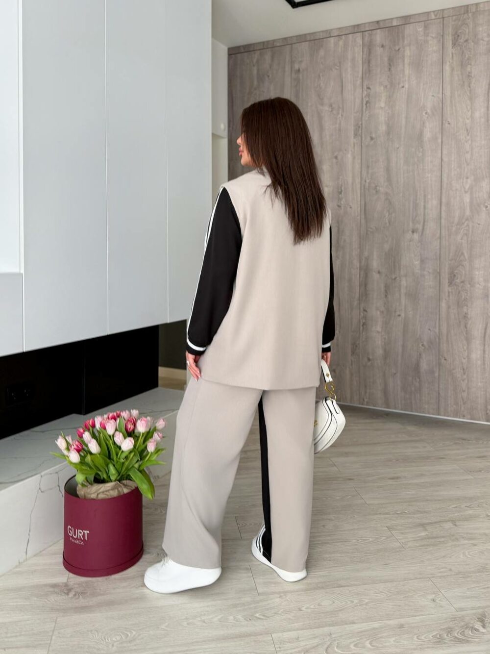 Костюм з піджака та штанів, колір чорний