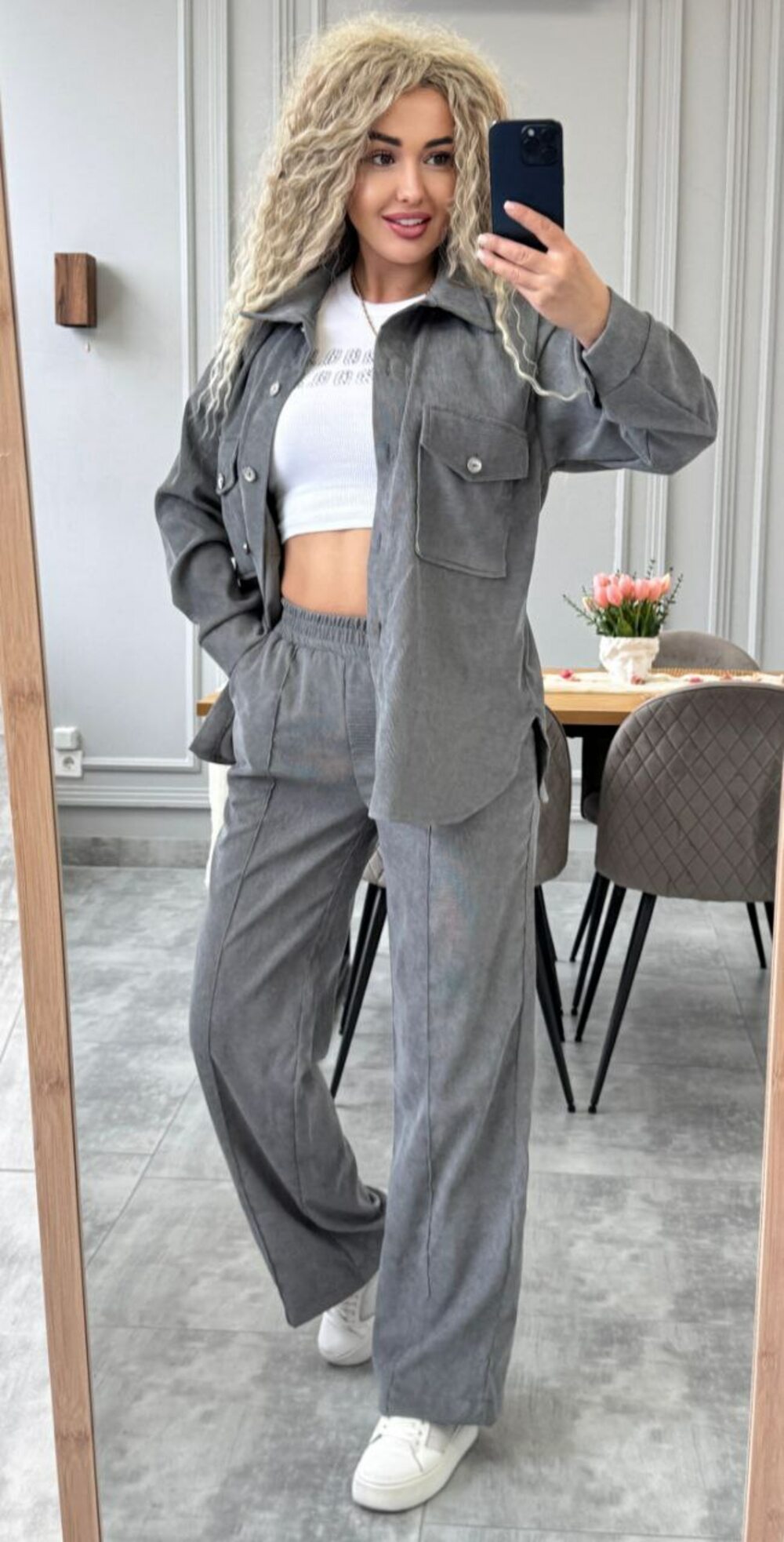 Костюм двійка складається з штанів та сорочки, колір графіт